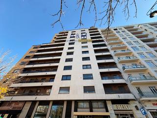 Appartamento  Poniente. Piso en plaza poniente con terraza