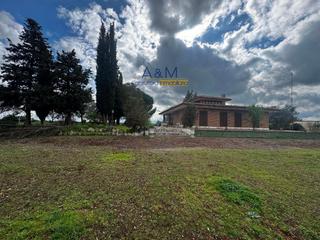 Xalet  Arrieta. Chalet independiente en la urbanización pago la cueva  en trigue