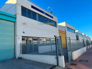 Miete Fabrikhalle  Agricultura. Alquiler de nave en los talleres de zaratan