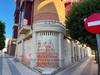 Geschäftsraum in Calle colibri 1. Se vende local en laguna de duero