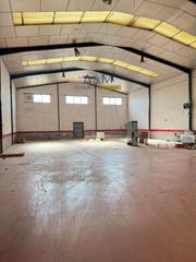 Miete Fabrikhalle  Cobalto. Aquiler de nave de 500 m2 en san cristobal