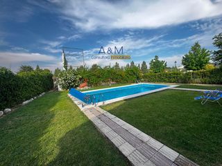 Xalet  Moral. Chalet independiente en viana de cega