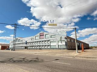 Lloguer Nau industrial  Ebanistas. Venta y alquiler de nave de 9.000 m2 en medina del campo