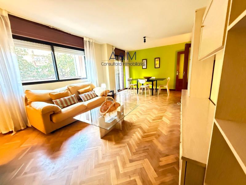 Foto b7b5493b-506e-4e82-9333-f92167b572b7. Appartement avec chauffage parking piscine dans Parquesol Valladolid