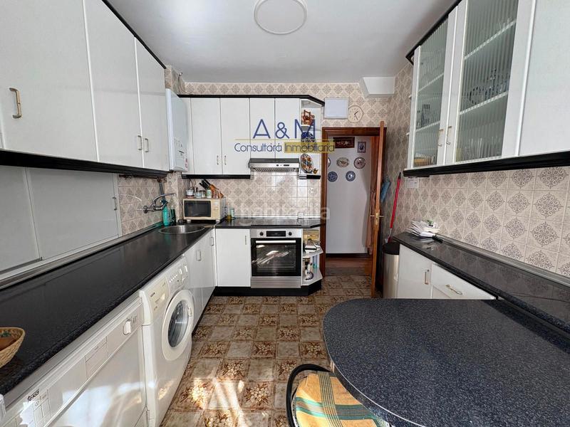 Foto c6438edf-1b69-42d3-9543-92dd125cb939. Etagenwohnung mit heizung in Centro Valladolid