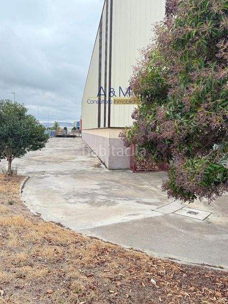 Foto a92a4c4e-a562-4a4f-824b-f3b65c7123e7. Location bâtiment à usage industriel dans Venta de Baños