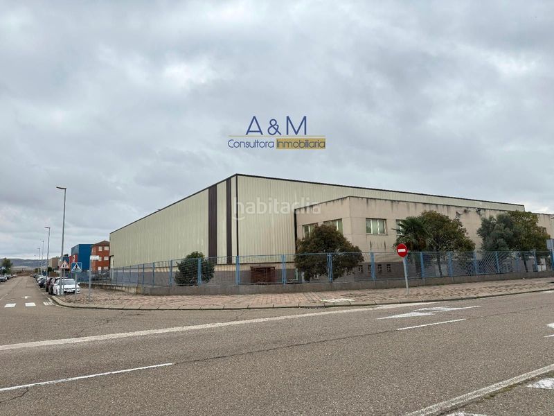 Foto b76ef423-4237-42e5-8d40-d168728525fc. Location bâtiment à usage industriel dans Venta de Baños