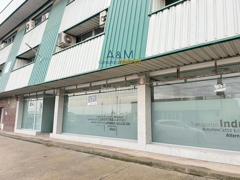 Foto ad7208c7-c037-48c9-a0b1-2a3503579a5e. Rent business premise in calle aluminio 23 in Polígono San Cristóbal Valladolid