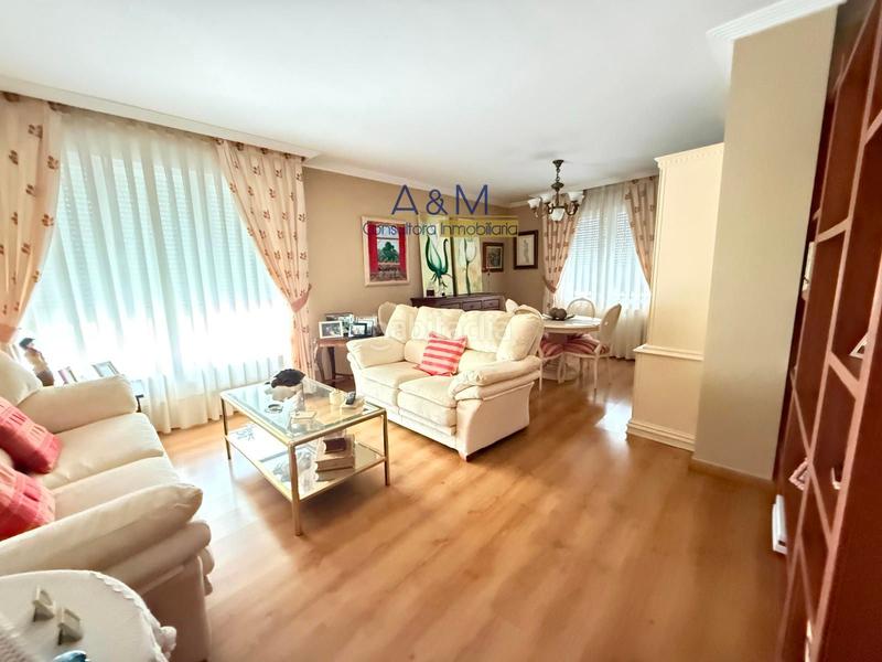 Foto 1787d1da-de80-433d-821d-0b443109e77d. Chalet con riscaldamento piscina in Parrilla (La)