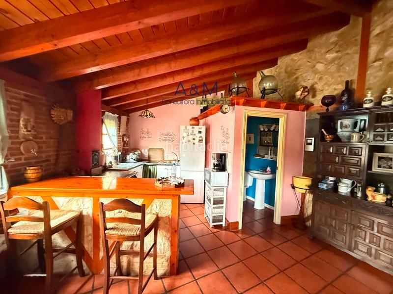 Foto 229bc0c7-2eb3-4a6e-bfa4-886aa70f8db7. Chalet con riscaldamento piscina in Parrilla (La)