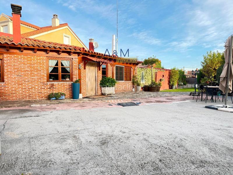 Foto 817ddab1-8244-4292-bc1f-79401a24a75a. Chalet con riscaldamento piscina in Parrilla (La)