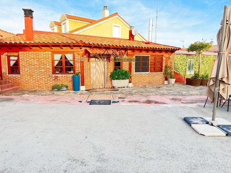 Foto c71d08db-2b48-482c-8bc1-40b03cdfe3ff. Chalet con riscaldamento piscina in Parrilla (La)