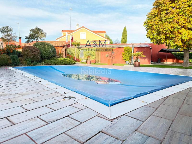 Foto da0a2ca2-d909-44a8-b946-df48a3736574. Chalet con riscaldamento piscina in Parrilla (La)