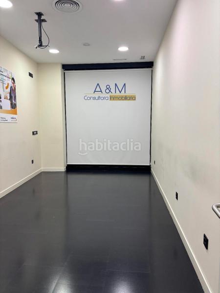 Foto 7a6d1b6b-584d-4cd0-a1c4-129ffceaa136. Lloguer local comercial a c/ jose maria lacort a Valladolid