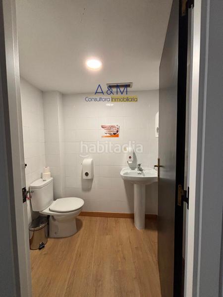 Foto b034faeb-d31f-485b-8940-e45fbf0621bd. Rent business premise in c/ jose maria lacort in Centro Valladolid