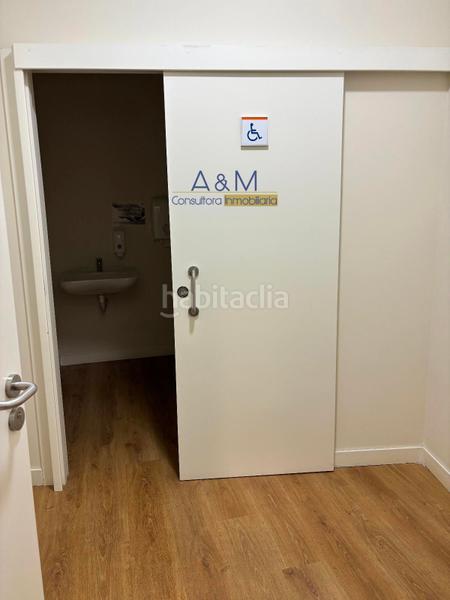 Foto f58fb3e5-fde1-4b75-9d56-a025115ec2dd. Rent business premise in c/ jose maria lacort in Centro Valladolid