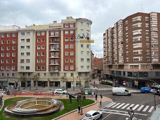 Lloguer Pis  Madrid. Vivienda reformada  plaza madrid