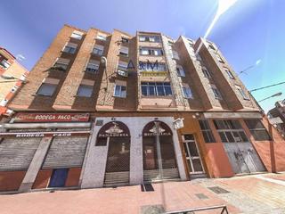 Appartement  Gutierrez semprun. Piso en delicias, plaza gutierrez semprun
