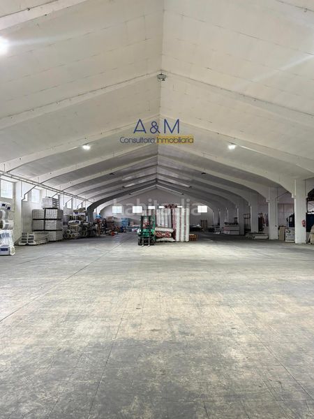 Foto 26cee78a-417d-4b09-b890-d22a93209950. Nau industrial amb calefacció a Polígono San Cristóbal Valladolid