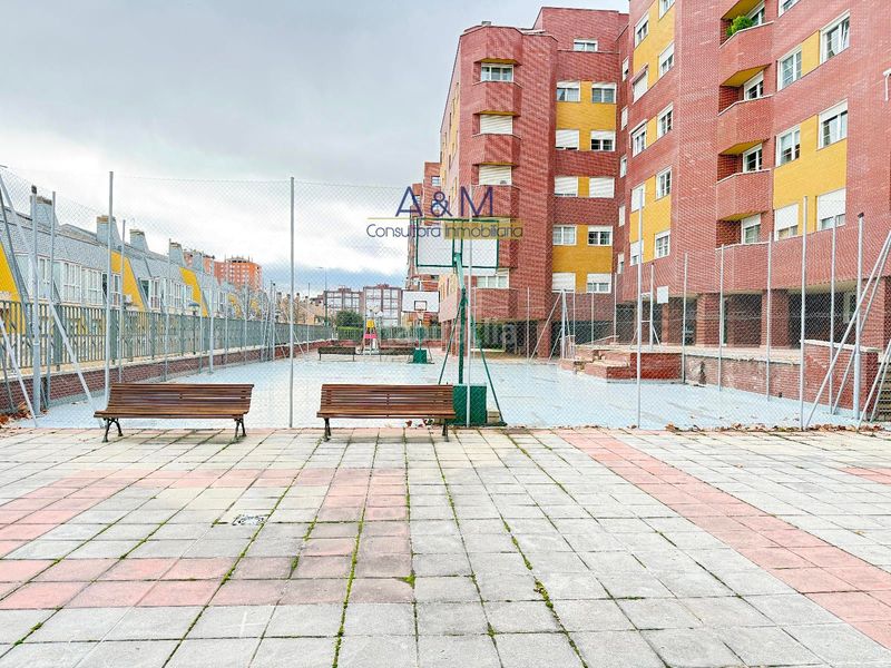 Foto 349d58e9-1938-477c-9f66-2708e6659179. Apartament amb calefacció a Arturo Eyries Valladolid