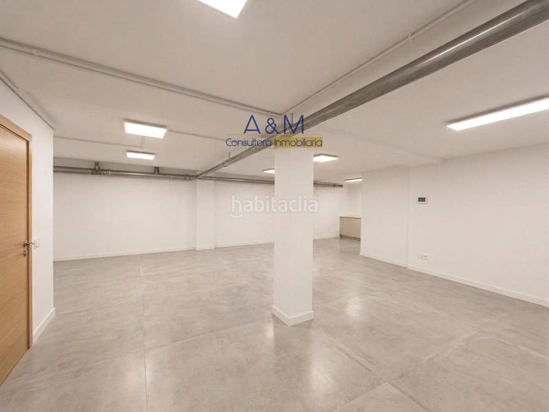 Foto 947c8dc1-03e0-43e2-9d6a-b3536d2b701b. Local comercial a Centro Valladolid