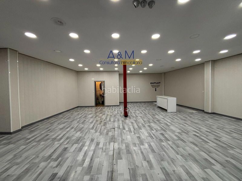 Foto a864b9fe-a996-4057-b3fd-af33918fb526. Local comercial a Centro Valladolid