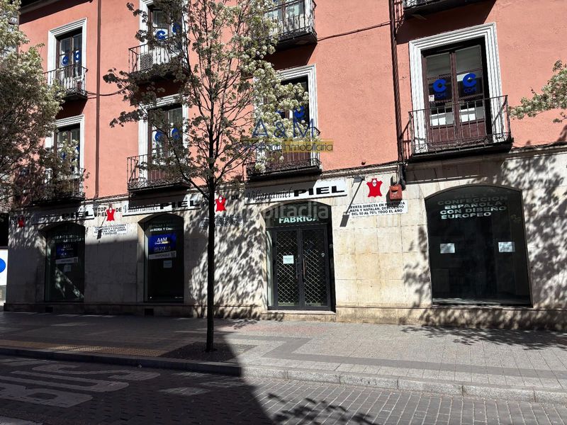 Foto c7f7f381-b3de-4fea-bf2b-5cd34a1f2a20. Local comercial a Centro Valladolid