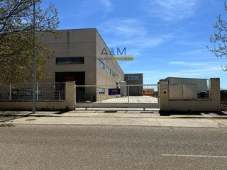 Location Bâtiment à usage industriel  Nitrogeno. Alquiler nave el carrascal