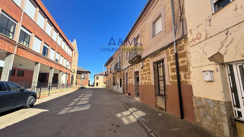 Foto 8b3670bf-9632-4d73-b8bb-576753a76208. Haus in Valderas
