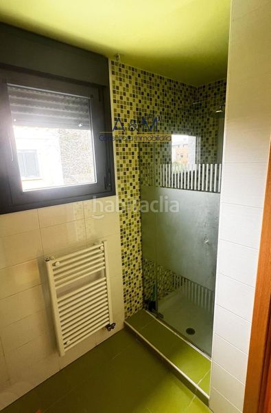 Foto 1259d425-477d-41ae-9de5-fefce5c83203. Casa pareada en atalaya 5 pareado zona vallsur alquilado en Valladolid