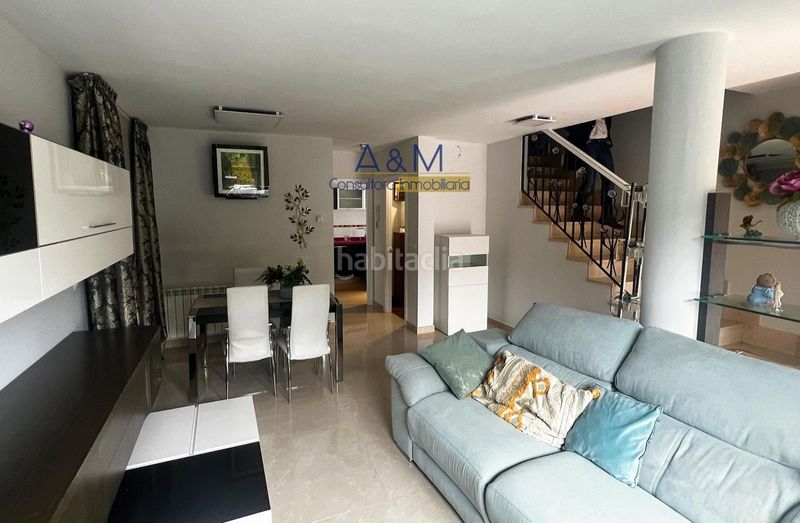 Foto fe893f73-49b3-4a43-a54a-26055057b093. Casa pareada en atalaya 5 pareado zona vallsur alquilado en Valladolid