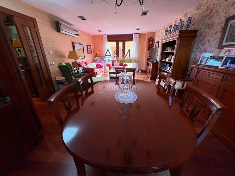 Foto 659cf181-8347-452b-a44d-a9b47e930193. Dúplex amb calefacció aparcament a Tordesillas