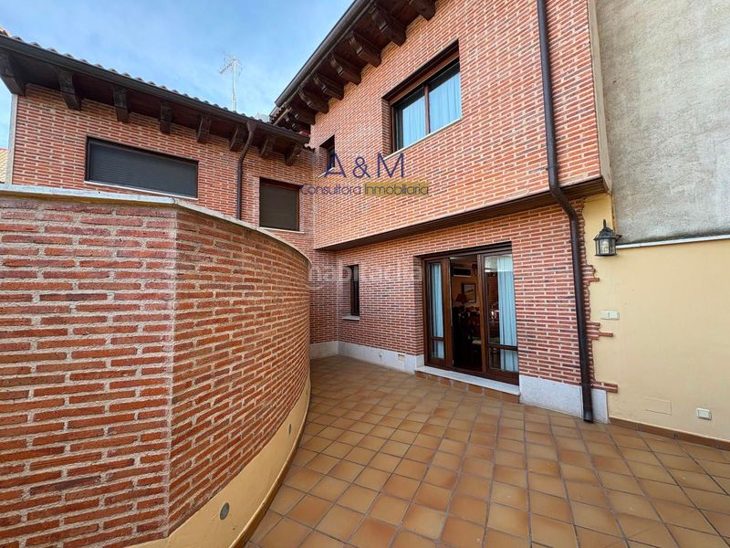 Foto 8f656de2-b8a1-4239-8870-5ae478f5b206. Dúplex amb calefacció aparcament a Tordesillas