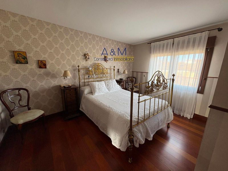 Foto ef7a0a70-7f6c-49f1-aaa2-5c9fd83e4c1c. Dúplex amb calefacció aparcament a Tordesillas