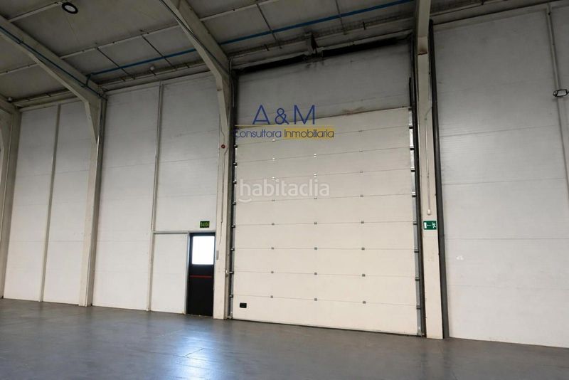 Foto 1d29176f-95cf-47cd-9d3b-f241d9295404. Nau industrial a Mojados