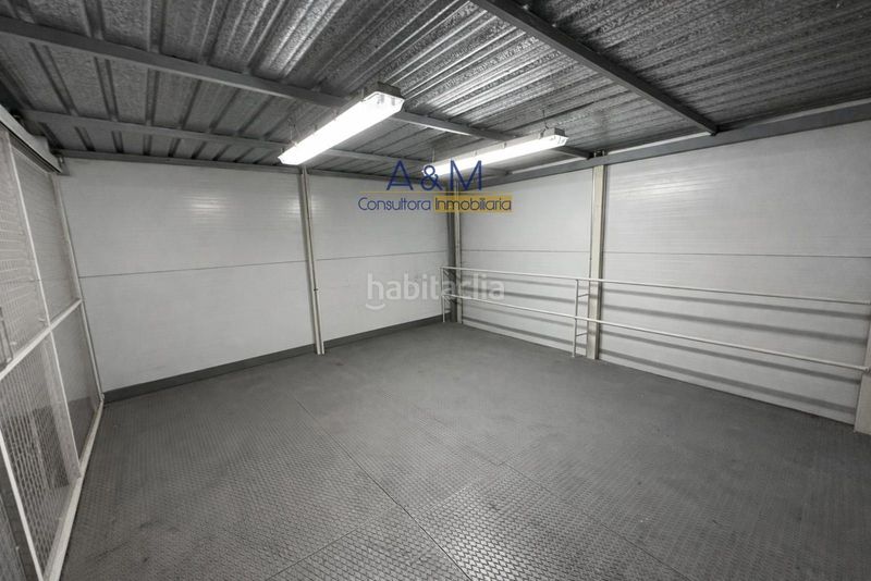 Foto 3cfe1c14-af82-4f63-a231-6bfe5a1bf8d4. Nau industrial a Mojados
