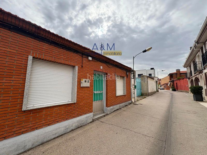 Foto cc2e71b4-1bba-4947-8b75-bfbf7d583a6b. Casa solar con edificaciones junto vallsur en Las Villas - Valparaiso - El Peral Valladolid