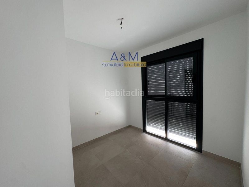 Foto c0bd7c4b-a5a4-44f0-85d1-59ebcc458ee5. Casa aparellada amb aparcament piscina a Monte y Mar Santa Pola