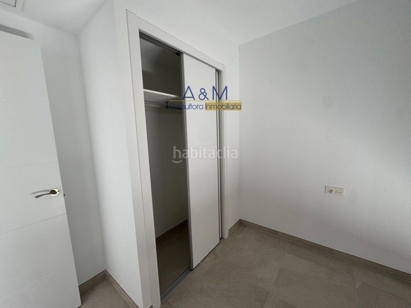 Foto c7c3c52d-f827-4b78-aa39-f56b0c364add. Casa aparellada amb aparcament piscina a Monte y Mar Santa Pola