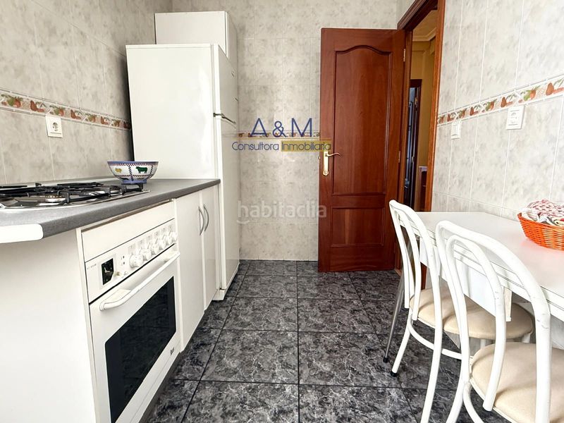 Foto 57bba52b-be24-43e9-ac62-5f2bddc92240. Piso vivienda calle imperial de 3 dormitorios. gastos mínimos demostrables en Valladolid