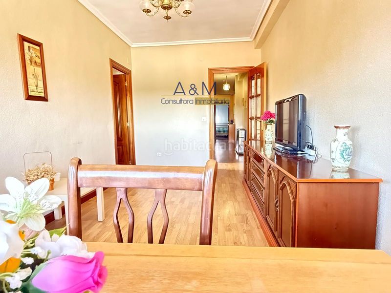 Foto 79d2e758-d3cb-48a7-85fa-f107908b72b7. Piso vivienda calle imperial de 3 dormitorios. gastos mínimos demostrables en Valladolid