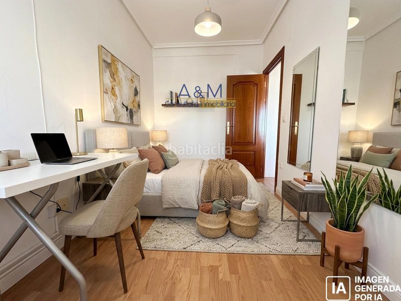 Foto 9bb79077-9252-48ef-b69e-da0f93d81ff4. Piso vivienda calle imperial de 3 dormitorios. gastos mínimos demostrables en Valladolid