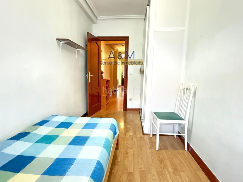 Foto eeaccd6d-0d41-498e-bc4e-a98369d22141. Piso vivienda calle imperial de 3 dormitorios. gastos mínimos demostrables en Valladolid