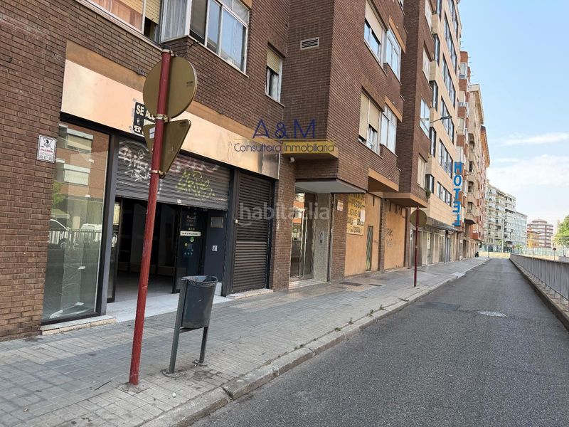 Foto 9531c3e6-7059-4aa3-b008-3dac6e2fee76. Rent business premise in avenida de santander 14 in Palencia