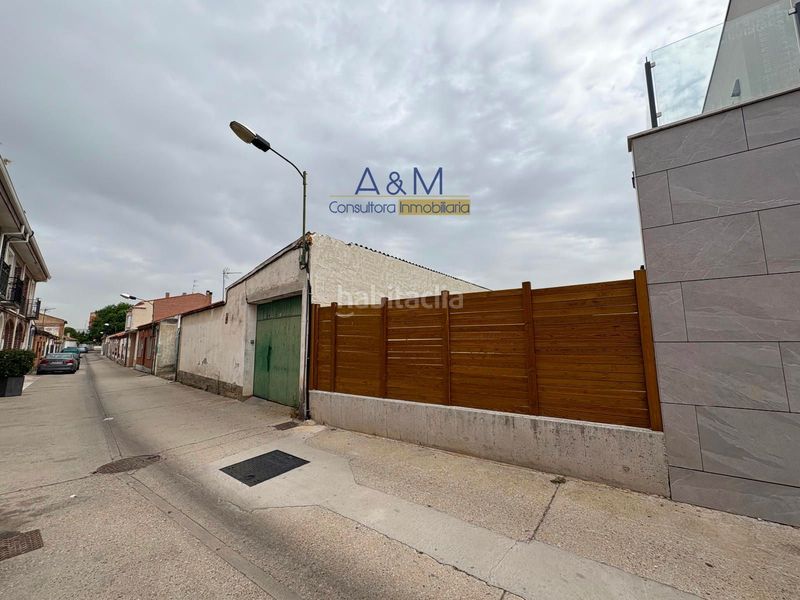 Foto 89827f89-8a2d-4258-a573-653bca738347. Finca rústica solar con edificaciones junto vallsur en Valladolid