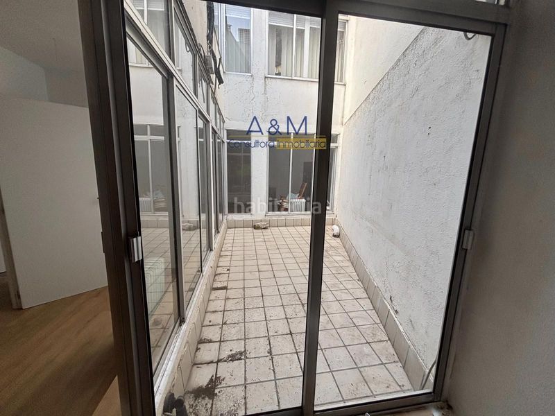 Foto 584c2b49-0d5a-46b2-9851-d4ea88fcc661. Bureau avec chauffage dans Centro Valladolid
