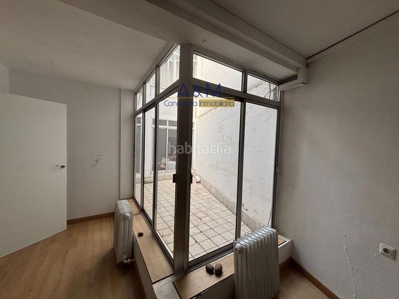 Foto 9b7b1f3a-e2f5-4279-8a7d-c56ab29eb5e5. Bureau avec chauffage dans Centro Valladolid