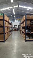 Industrial building  Plomo. Venta de nave en rentabilidad en poligono de san cristobal