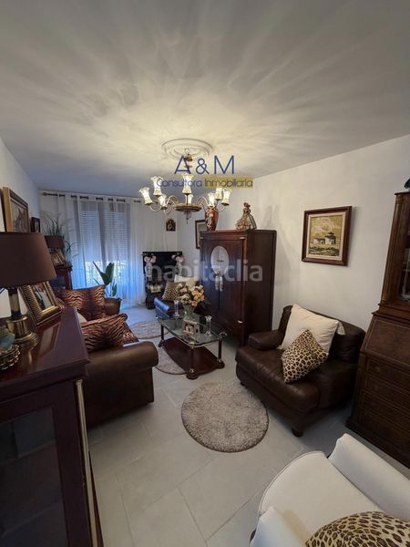 Foto cf49a87d-336f-41e3-bdea-411fdc8b0ffc. Edificio in Cigales