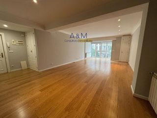 Rent Flat  Miguel iscar. Espectacular piso en alquiler en calle miguel iscar